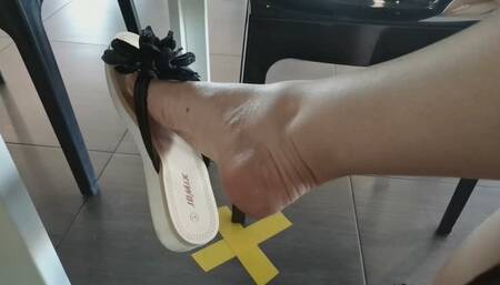 Summer Bliss: Embracing Freedom in Flip Flops 1080HD