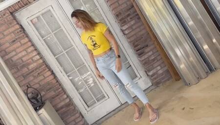 Mya Pleasure locked out & pees her pants! HIDEF MOV