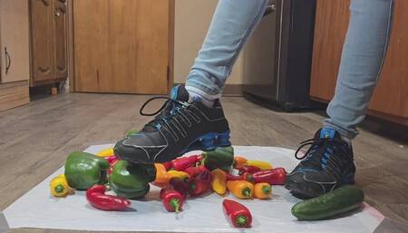 Nike shox food crush