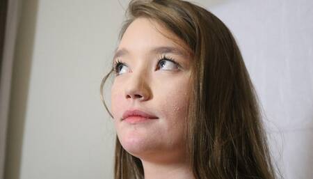 POV: You Fuck Raw & Creampie 18 Year Old