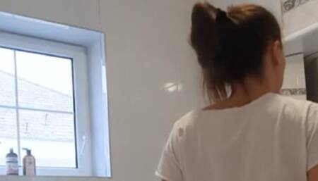 I wonder how an Electric Toothbrush would feel???  ????