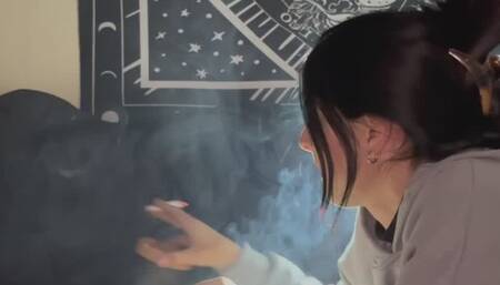 SMOKING LOVE LAYING ON THE CHEST