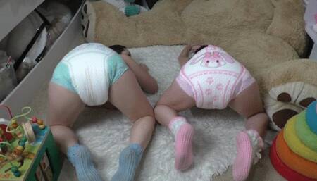 Mommy Lee feeds babies Kimmy and Bunny 2