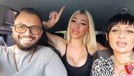 Jennyfer Stone in the car with Ladymuffin and Tommy A Canaglia