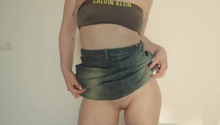 fit girl next door is not wearing underwear...