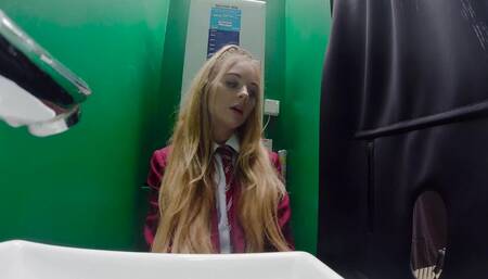 Gloryhole: Schoolgirl Sucks Cock