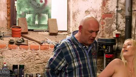 2 hours - horny German sluts - young and old ... can fuck and watch you ... have fun DVD