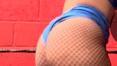 Smothered an sat on by 2 giantess wrestlers