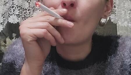 Anna Sparkle and her beautiful cough