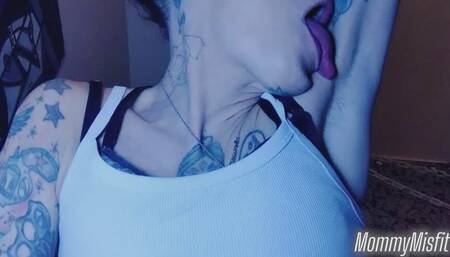 Armpit Foot Fuck with MommyMisfit