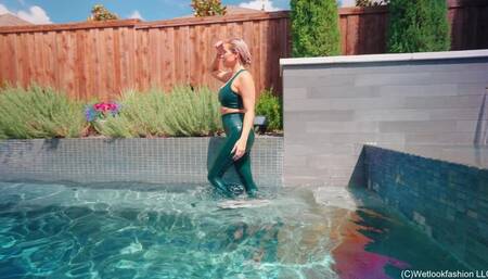 Casey has a Wet Workout