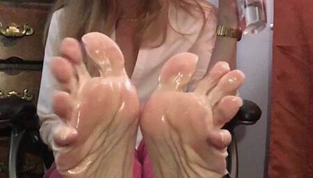 PLAYFUL OILY FEET