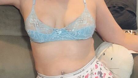 Leti naughty wants to blow smoke in your face - 2 at once