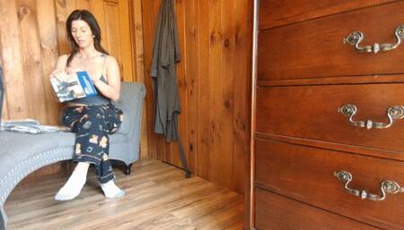 milf rips and shred comics and mail