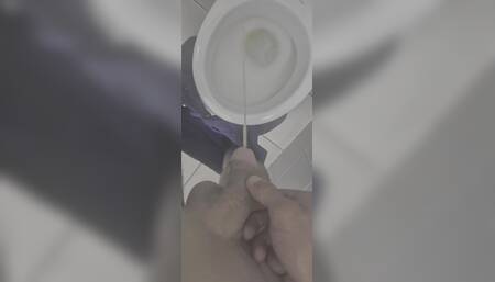 Who Loves Piss
