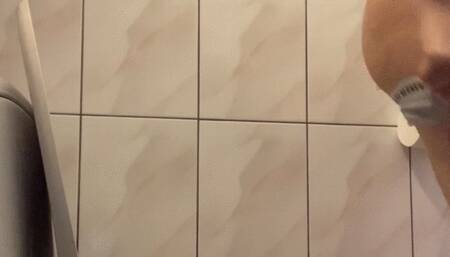 Slow diarrhea straight from my asshole