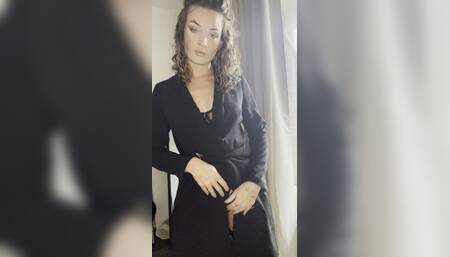 Ik wilde je zo lekker laten genieten. Omdat ik vind dat je dat verdiend hebt ???? Ik heb echt een hele stoute striptease voor je opgenomen waar je zo van gaat genieten  ????