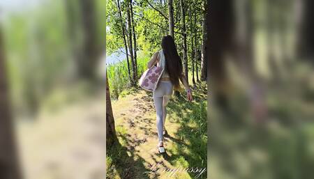 Longpussy, Helping people Smile.