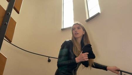 The arrest of thief Keira