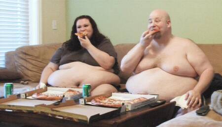 Fat Guy Eating Pizza With SSBBW Tiffany Cushinberry *WMV*