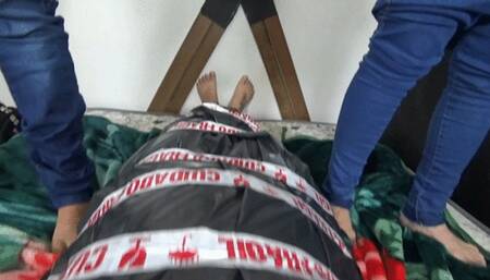 PAWG'S DUO FART DOMINATION SLAVE BY SCARLET WHITE , BABI VENTURA AND CLEOPATRA CAM BY DANI FULL HD