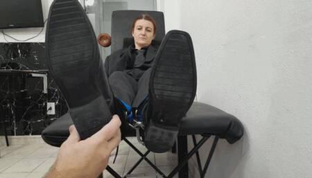 Amanda in shoes off for tickling 13 minutes