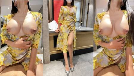 国产战袍少妇酒店开房被猛干的淫叫不停