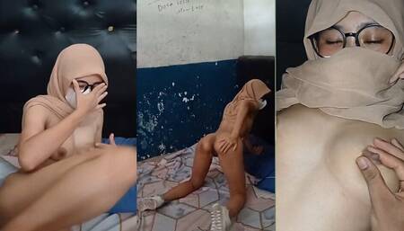 Hijab Girl College Student Performs
