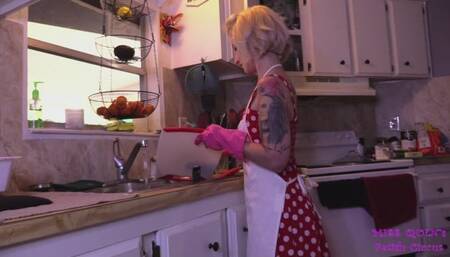 Wife Quin Helps You Edge