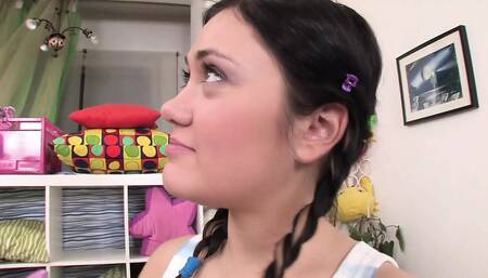 Aiza loved sticking black meat up her ass