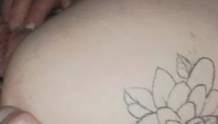 Scarlet showing Vandal how she loves to play with her self close up