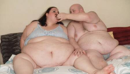 BHM Andy Feeds BBW Tiffany Sweet Treats To Get Fatter *MP4*