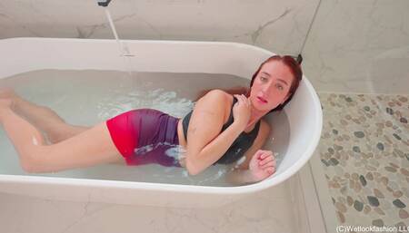 Sporty Hot Pant Shower and Bath with Emma
