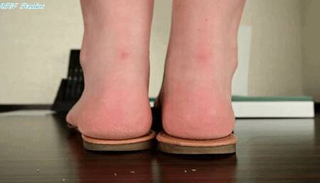 Aspen sticky worn sandals, UNAWARE GIANTESS trouble! Pt 2 - MP4