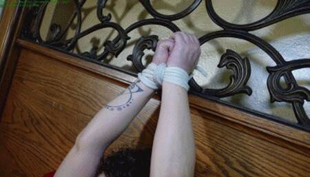 Bed spread bound orgasms (WMV HD 8000kbps)