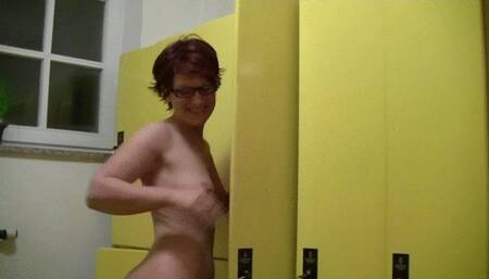 Public sex in the city swimming pool