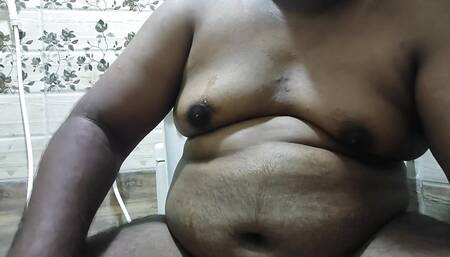Bathing nipples with saliva