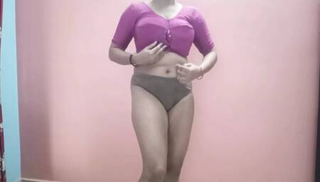 Indian MILF Pallavi in Bra- Masturbating Alone with Big Natural Tits & Dirty Talk Homemade