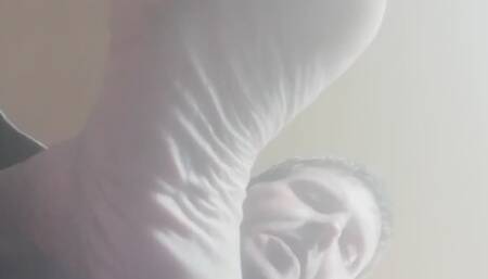 You are a clit dick loser, I have to lough over!