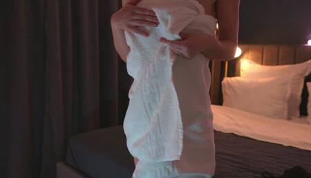 Real Wet Orgasms – My Favorite Solo Clips in One Naughty Video