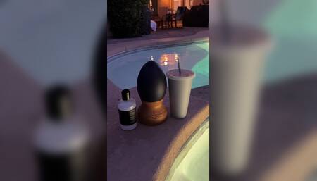 Anal whore puts on a show