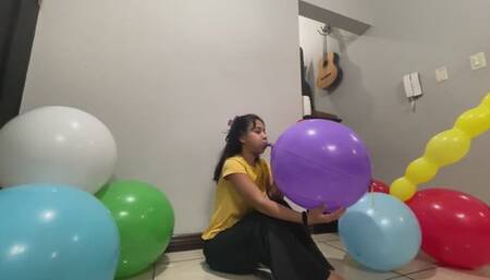Akina blow balloons on the floor part 3