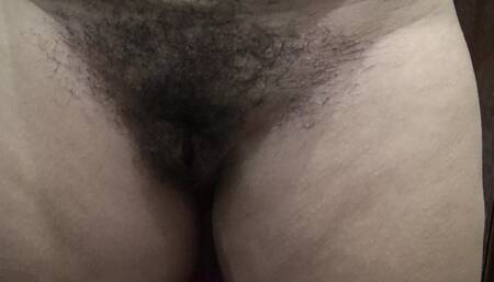 my horny stepson woke me up and begged me to piss in front of him