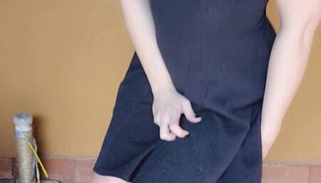 Enjoying Saturday smoking before going to a bar - Crushing cig under my high heels