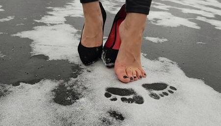 high heels on ice, high heels in snow, barefoot on ice, sliding heels, shoes on snow
