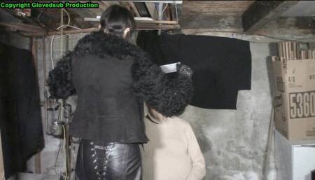 Smothered and punished by Goddess Mai MP4 (1080p) starring Goddess Mai