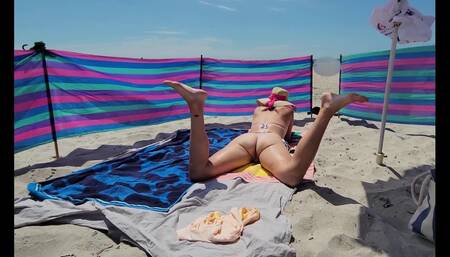 MILF Microbikini