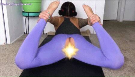 * 854x480p * Exposed Yoga Teacher Farts During Class -mov