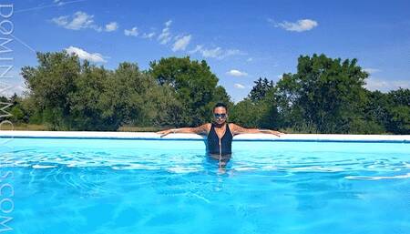 Smoking - Pool Side Smoking - 02