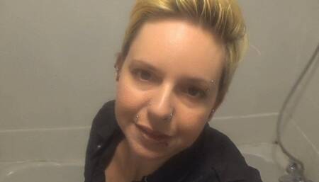 Carbonated Enema Fail! Farty Expulsion